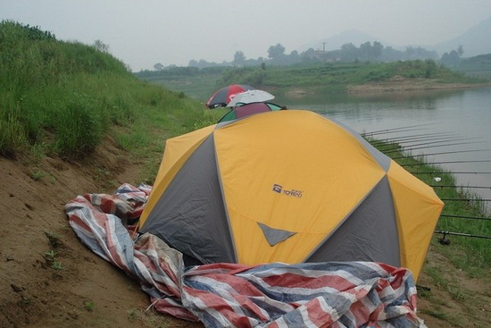 户外野钓(连续奋战)钓具选择_钓鱼人必看_钓鱼