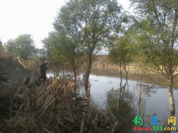 2012年度长竿短线野钓全攻略(下)_钓鱼人必看