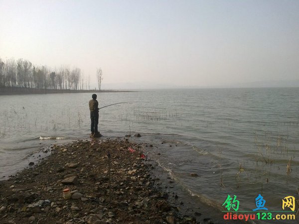 2012年度长竿短线野钓全攻略(下)_钓鱼人必看
