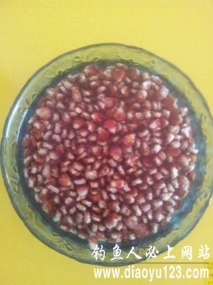 自制中药玉米粒钓鲤鱼饵料配方_钓鱼人必看